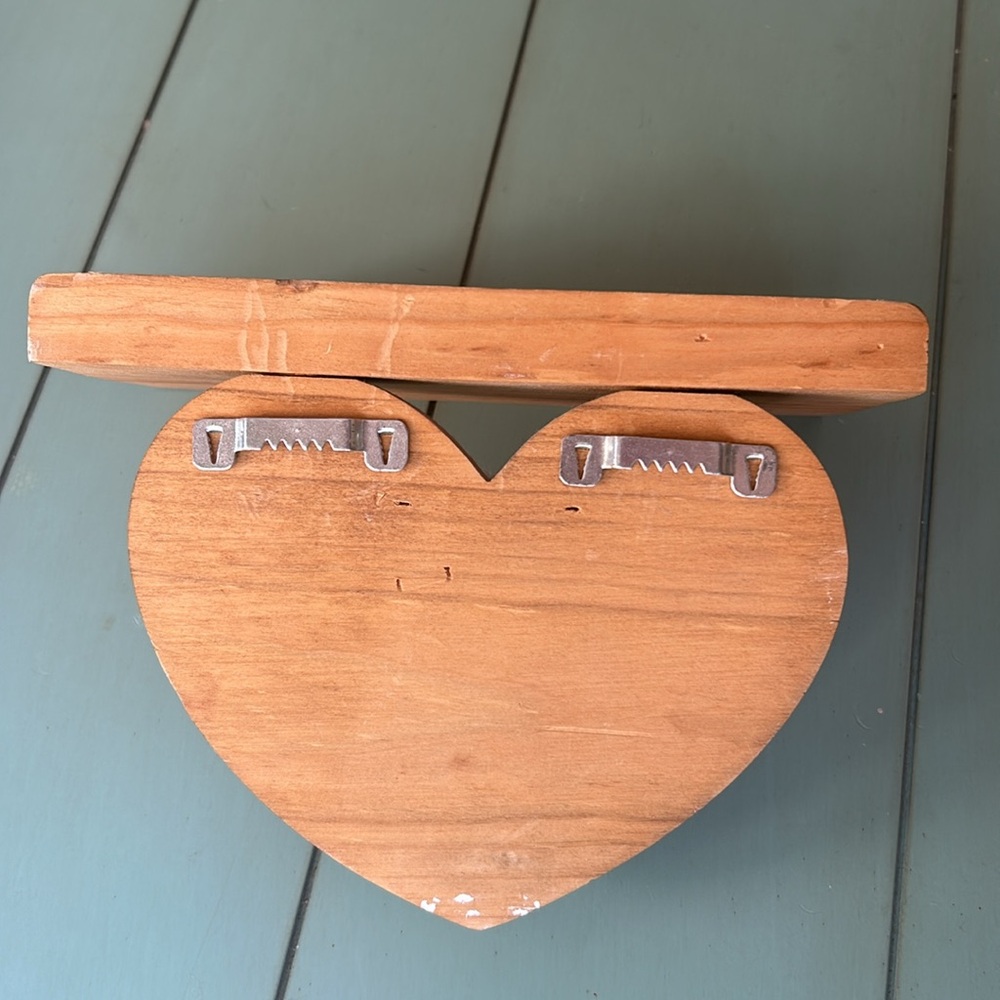 Vintage Wooden Heart Shelf - Handmade - Picture 3 of 10